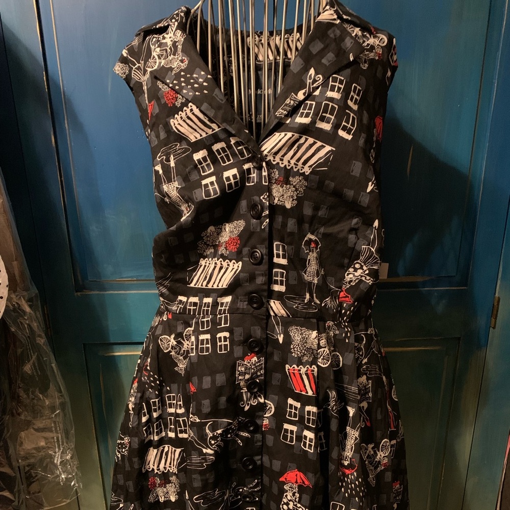 ModCloth Button front Sleeveless Dress